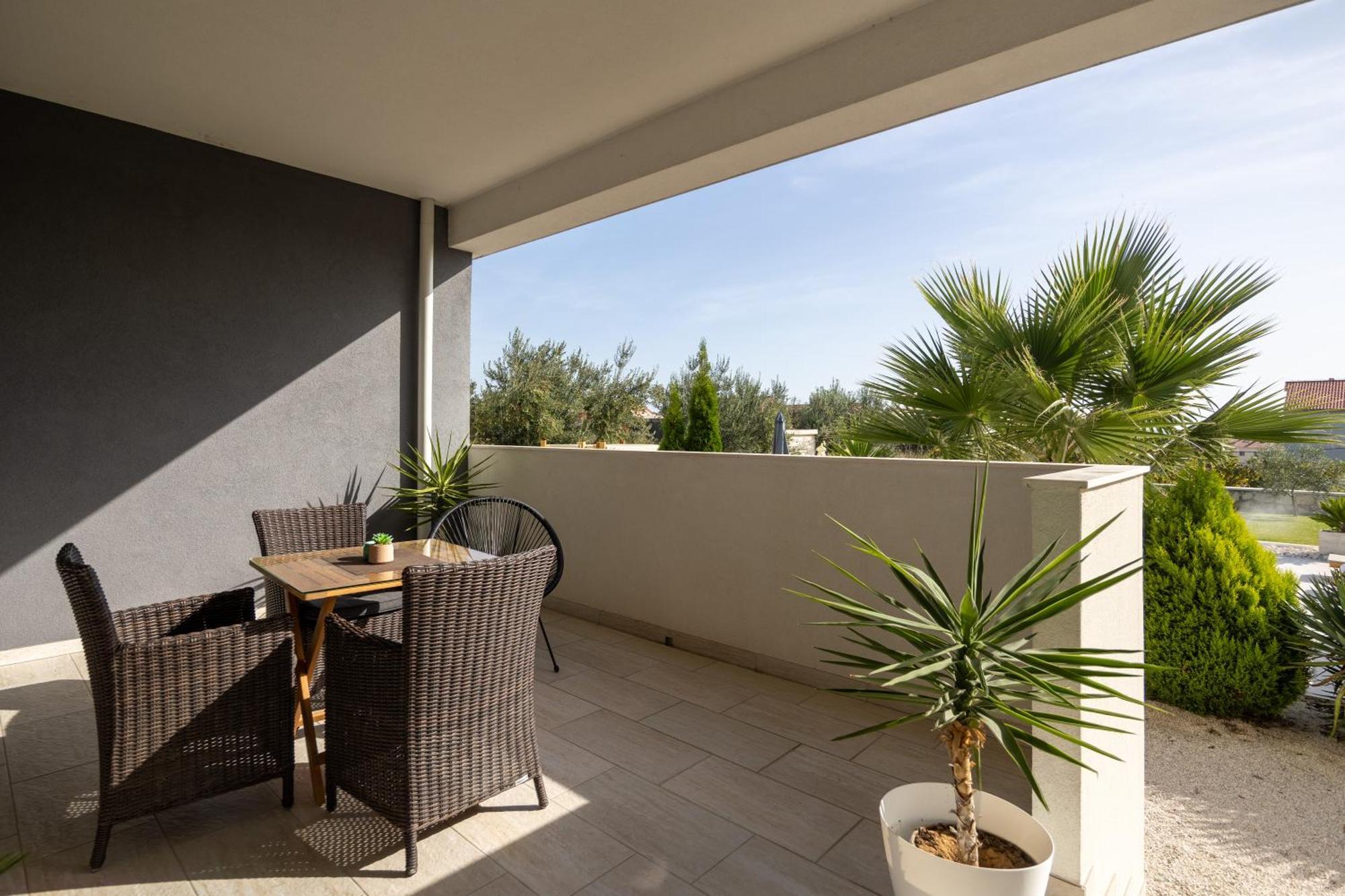 Gabriela Apartment Kastela Exterior photo